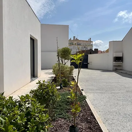 Casa Do Meio #5 * 圣马蒂纽·杜·波特